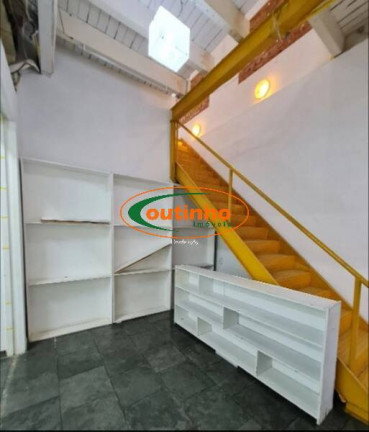 Imagem Casa com 6 Quartos à Venda, 312 m² em Tijuca - Rio De Janeiro Imagem Casa com 6 Quartos à Venda, 312 m² em Tijuca - Rio De Janeiro
