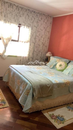 Imagem Casa com 4 Quartos à Venda, 758 m² em Vila Gíglio - Atibaia