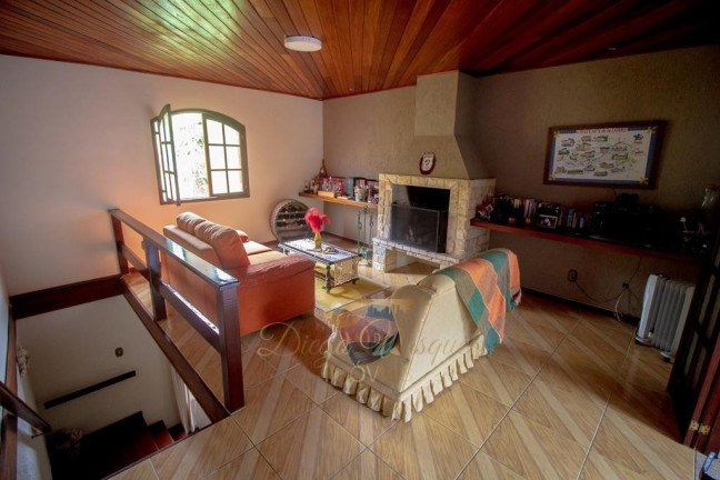 Imagem Casa com 2 Quartos à Venda, 200 m² em Carlos Guinle - Teresópolis