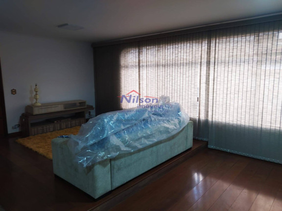 Imagem Casa com 4 Quartos à Venda,  em Guarulhos