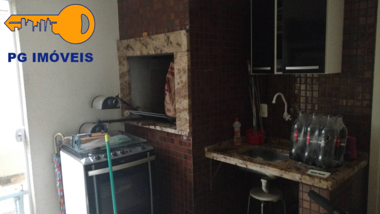 Imagem Sobrado com 3 Quartos à Venda, 206 m² em Agua Verde - Curitiba