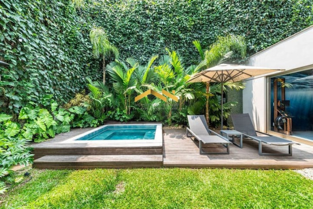 Imagem Casa com 3 Quartos à Venda, 628 m² em Alto De Pinheiros - São Paulo