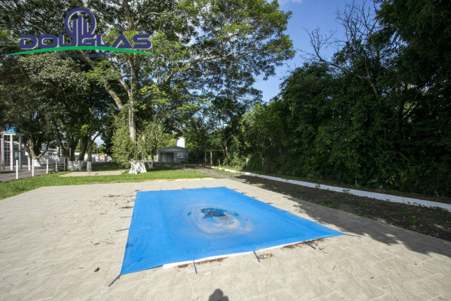 Imagem Casa com 2 Quartos à Venda, 2.000 m² em Viamão Imagem Casa com 2 Quartos à Venda, 2.000 m² em Viamão