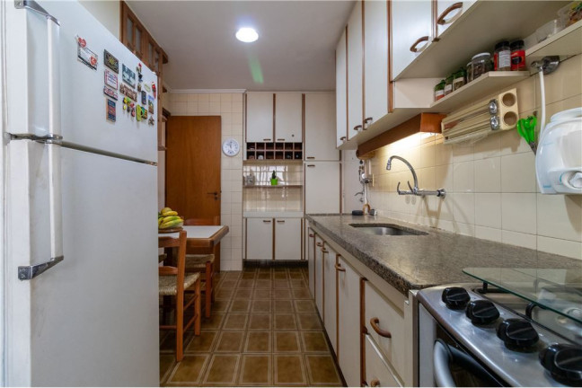 Imagem Apartamento com 3 Quartos à Venda, 143 m² em Itaim Bibi - São Paulo Imagem Apartamento com 3 Quartos à Venda, 143 m² em Itaim Bibi - São Paulo