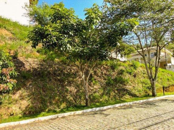 Imagem Casa com 2 Quartos à Venda, 106 m² em Tijuca - Teresópolis Imagem Casa com 2 Quartos à Venda, 106 m² em Tijuca - Teresópolis