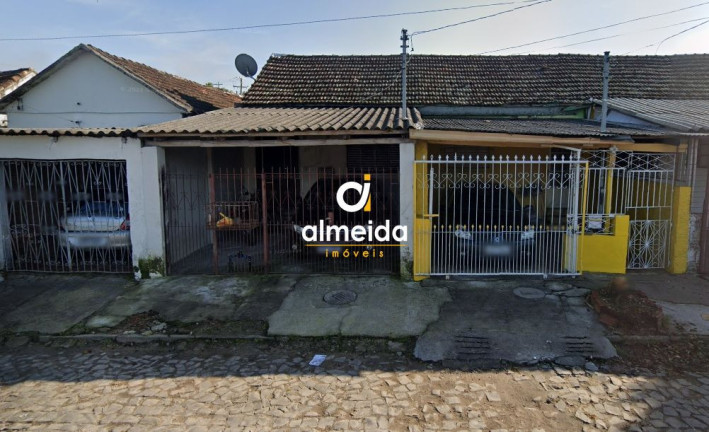 Casa com 2 Quartos à Venda, 97 m² em Salgado Filho - Santa Maria