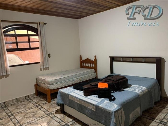 Imagem Casa com 5 Quartos à Venda, 356 m² em Terra Preta (terra Preta) - Mairiporã Imagem Casa com 5 Quartos à Venda, 356 m² em Terra Preta (terra Preta) - Mairiporã