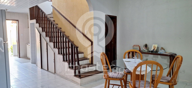 Imagem Casa com 6 Quartos à Venda, 232 m² em José Bonifácio - Fortaleza Imagem Casa com 6 Quartos à Venda, 232 m² em José Bonifácio - Fortaleza