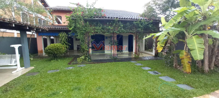 Imagem Casa com 4 Quartos à Venda, 338 m² em Jardim Virgínia - Guarujá Imagem Casa com 4 Quartos à Venda, 338 m² em Jardim Virgínia - Guarujá