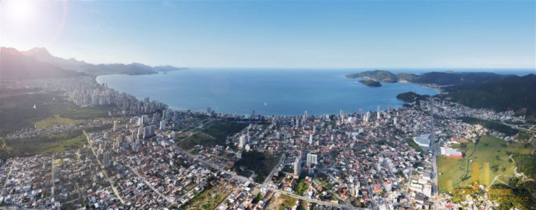 Imagem Imóvel com 2 Quartos à Venda, 80 m² em Balneário Perequê - Porto Belo Imagem Imóvel com 2 Quartos à Venda, 80 m² em Balneário Perequê - Porto Belo