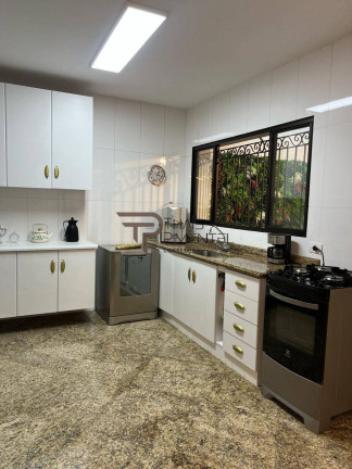 Imagem Casa com 4 Quartos à Venda, 354 m² em Centro - Osasco Imagem Casa com 4 Quartos à Venda, 354 m² em Centro - Osasco