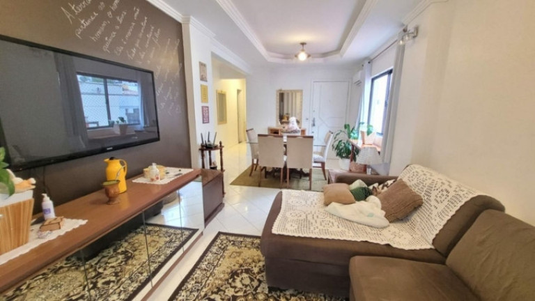Imagem Apartamento com 3 Quartos à Venda, 139 m² em Centro - Balneário Camboriú Imagem Apartamento com 3 Quartos à Venda, 139 m² em Centro - Balneário Camboriú