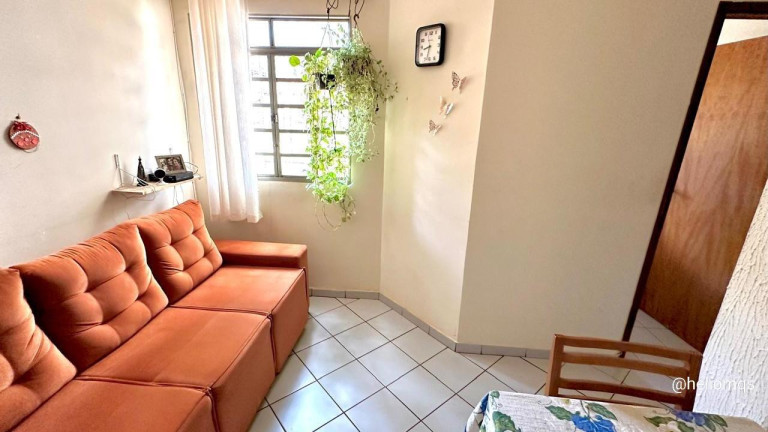 Imagem Apartamento com 3 Quartos à Venda, 53 m² em Vila Miguel Couto - Campo Grande