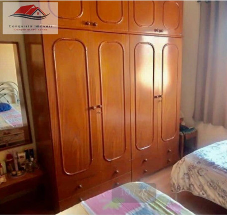 Imagem Casa com 3 Quartos à Venda, 150 m² em Vila Pedro Moreira - Guarulhos Imagem Casa com 3 Quartos à Venda, 150 m² em Vila Pedro Moreira - Guarulhos