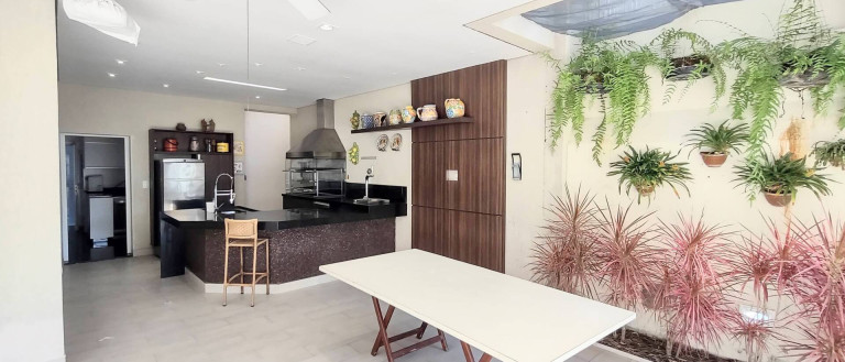 Imagem Sobrado com 7 Quartos à Venda, 400 m² em Enseada - Guarujá