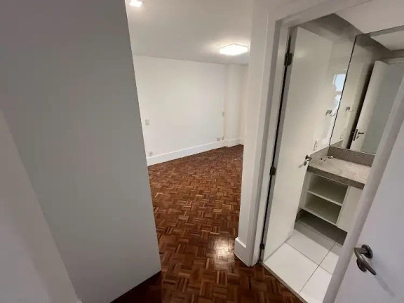 Imagem Apartamento com 4 Quartos à Venda, 366 m² em Barra Da Tijuca - Rio De Janeiro Imagem Apartamento com 4 Quartos à Venda, 366 m² em Barra Da Tijuca - Rio De Janeiro