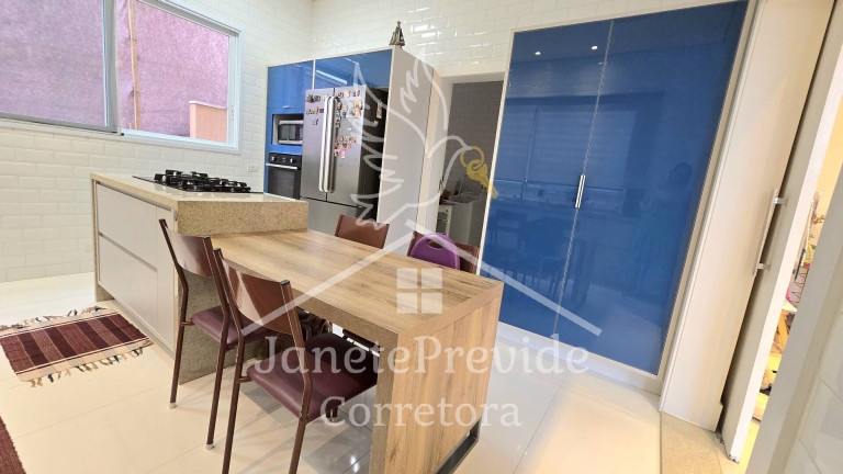 Imagem Casa de Condomínio com 4 Quartos à Venda, em Alphaville - Santana De Parnaíba Imagem Casa de Condomínio com 4 Quartos à Venda, em Alphaville - Santana De Parnaíba