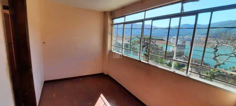 Imagem Casa com 3 Quartos à Venda, 191 m² em Nossa Sra. Aparecida - Poços De Caldas Imagem Casa com 3 Quartos à Venda, 191 m² em Nossa Sra. Aparecida - Poços De Caldas