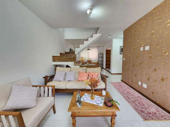 Imagem Casa com 4 Quartos à Venda, 150 m² em Carlos Guinle - Teresópolis