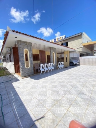 Imagem Casa com 4 Quartos à Venda, 241 m² em Expedicionários - João Pessoa Imagem Casa com 4 Quartos à Venda, 241 m² em Expedicionários - João Pessoa