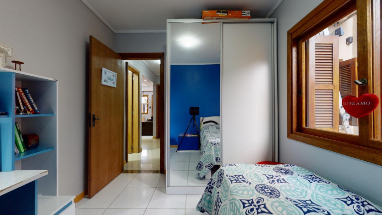 Imagem Casa com 3 Quartos à Venda, 160 m² em Agronomia - Porto Alegre Imagem Casa com 3 Quartos à Venda, 160 m² em Agronomia - Porto Alegre