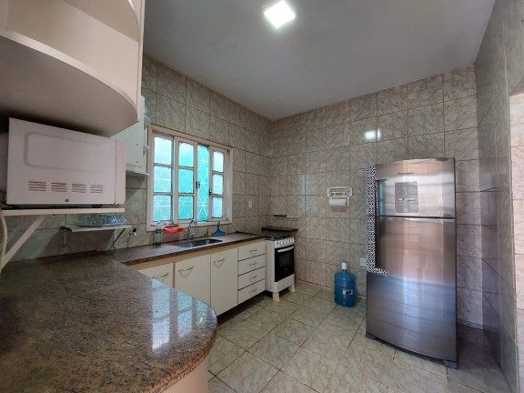 Imagem Casa com 6 Quartos à Venda, 200 m² em Perocão - Guarapari Imagem Casa com 6 Quartos à Venda, 200 m² em Perocão - Guarapari