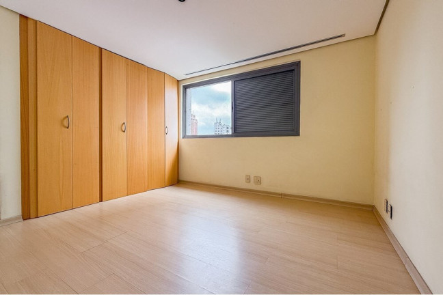 Imagem Imóvel com 4 Quartos à Venda, 277 m² em Jardim Londrina - São Paulo Imagem Imóvel com 4 Quartos à Venda, 277 m² em Jardim Londrina - São Paulo