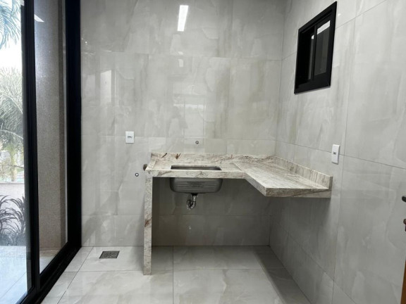 Imagem Sobrado com 4 Quartos à Venda, 270 m² em Condomínio Do Lago - Goiânia Imagem Sobrado com 4 Quartos à Venda, 270 m² em Condomínio Do Lago - Goiânia