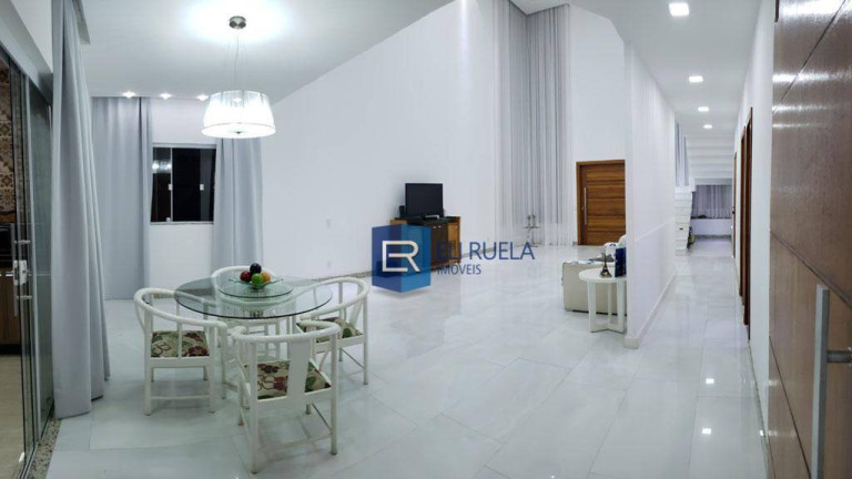 Imagem Casa com 4 Quartos à Venda, 320 m² em Interlagos - Vila Velha Imagem Casa com 4 Quartos à Venda, 320 m² em Interlagos - Vila Velha