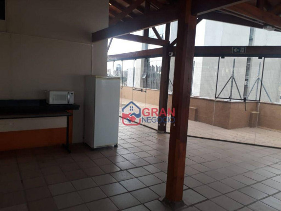 Imagem Sala Comercial à Venda, 65 m² em Centro - Curitiba Imagem Sala Comercial à Venda, 65 m² em Centro - Curitiba