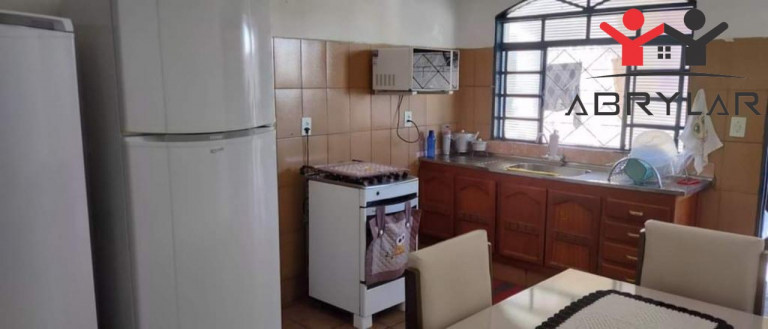 Imagem Imóvel com 2 Quartos à Venda, 217 m² em Jardim Das Tulipas - Jundiaí Imagem Imóvel com 2 Quartos à Venda, 217 m² em Jardim Das Tulipas - Jundiaí