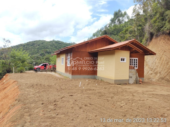 Imagem Imóvel com 3 Quartos à Venda, 3.000 m² em São Valentim - Nova Trento