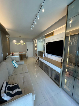 Imagem Apartamento com 2 Quartos à Venda, 72 m² em Flamengo - Rio De Janeiro Imagem Apartamento com 2 Quartos à Venda, 72 m² em Flamengo - Rio De Janeiro