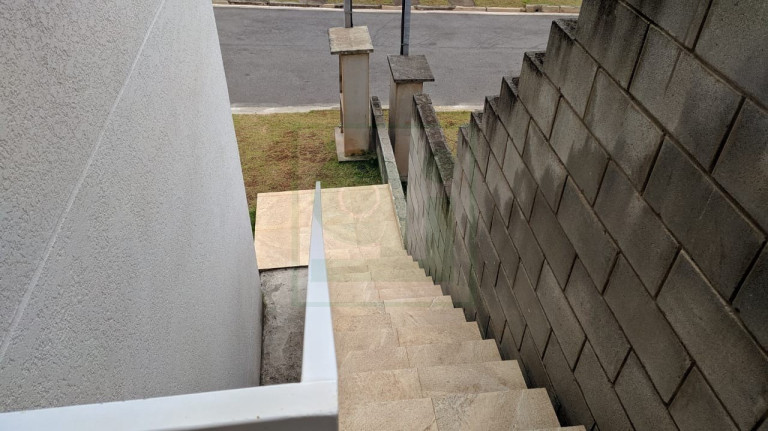 Imagem Casa com 2 Quartos à Venda, 92 m² em Jardim Maria Tereza - Cotia Imagem Casa com 2 Quartos à Venda, 92 m² em Jardim Maria Tereza - Cotia