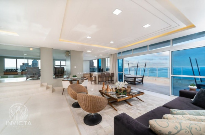 Imagem Cobertura com 6 Quartos à Venda, 740 m² em Barra Sul - Balneário Camboriú Imagem Cobertura com 6 Quartos à Venda, 740 m² em Barra Sul - Balneário Camboriú