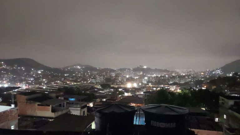 Imagem Casa com 1 Quarto à Venda ou Locação, 45 m² em Tanque - Rio De Janeiro Imagem Casa com 1 Quarto à Venda ou Locação, 45 m² em Tanque - Rio De Janeiro