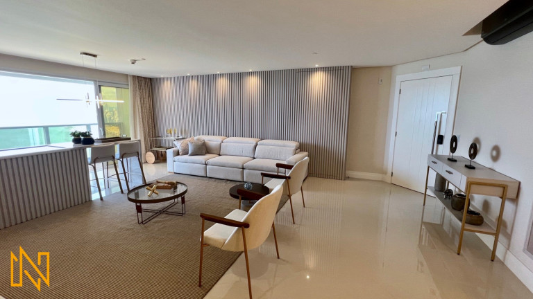Imagem Apartamento com 3 Quartos à Venda, 182 m² em Pioneiros - Balneário Camboriú Imagem Apartamento com 3 Quartos à Venda, 182 m² em Pioneiros - Balneário Camboriú