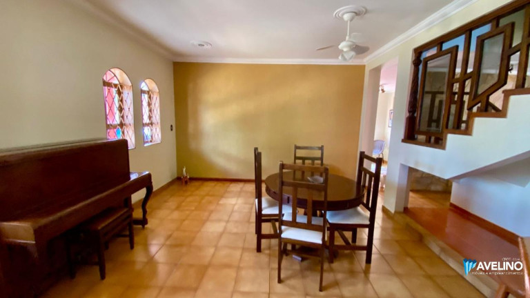 Imagem Sobrado com 4 Quartos à Venda, 409 m² em Jardim Paulista - Campo Grande Imagem Sobrado com 4 Quartos à Venda, 409 m² em Jardim Paulista - Campo Grande