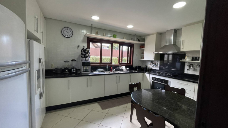 Imagem Casa com 6 Quartos à Venda, 548 m² em Jurerê Internacional - Florianópolis Imagem Casa com 6 Quartos à Venda, 548 m² em Jurerê Internacional - Florianópolis
