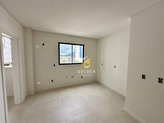 Imagem Apartamento com 4 Quartos à Venda, 136 m² em Centro - Balneário Camboriú Imagem Apartamento com 4 Quartos à Venda, 136 m² em Centro - Balneário Camboriú