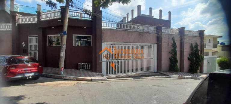 Sobrado com 3 Quartos à Venda, 300 m² em Parque Renato Maia - Guarulhos