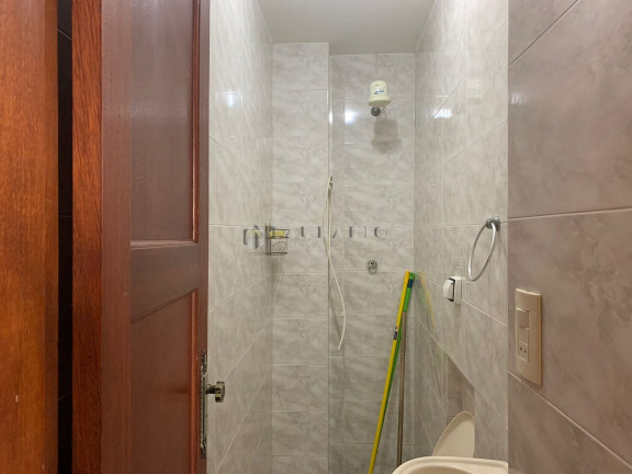 Imagem Apartamento com 3 Quartos à Venda, 182 m² em Copacabana - Rio De Janeiro Imagem Apartamento com 3 Quartos à Venda, 182 m² em Copacabana - Rio De Janeiro