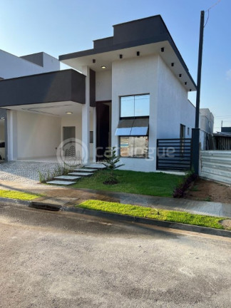Imagem Casa de Condomínio com 3 Quartos à Venda, 200 m² em Cajupiranga - Parnamirim Imagem Casa de Condomínio com 3 Quartos à Venda, 200 m² em Cajupiranga - Parnamirim