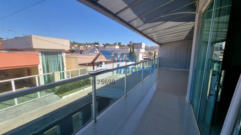 Imagem Casa com 5 Quartos à Venda, 370 m² em Setor Habitacional Vicente Pires - Brasília Imagem Casa com 5 Quartos à Venda, 370 m² em Setor Habitacional Vicente Pires - Brasília
