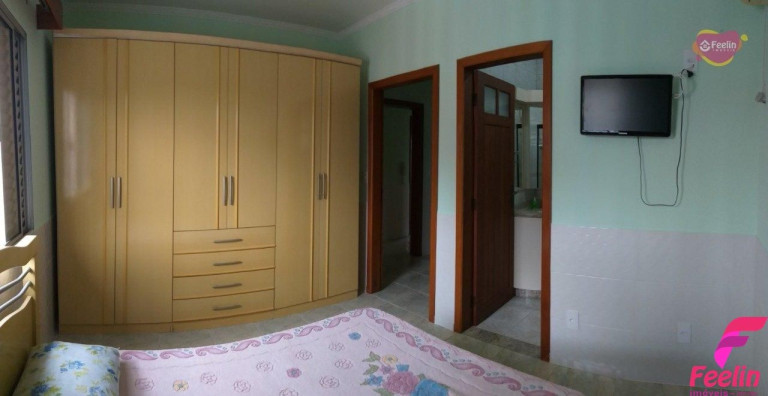 Imagem Casa com 3 Quartos à Venda, 165 m² em Campeche - Florianópolis Imagem Casa com 3 Quartos à Venda, 165 m² em Campeche - Florianópolis