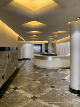 Sala Comercial à Venda, 49 m² em Centro - Florianópolis