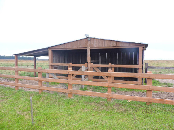 Imagem Imóvel com 2 Quartos à Venda, 3 m² em Itaqui Imagem Imóvel com 2 Quartos à Venda, 3 m² em Itaqui