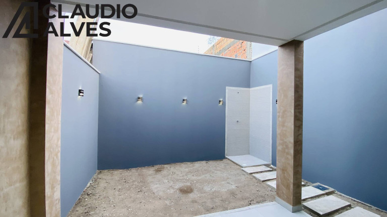 Imagem Casa com 3 Quartos à Venda, 132 m² em Mangabeira - Feira De Santana