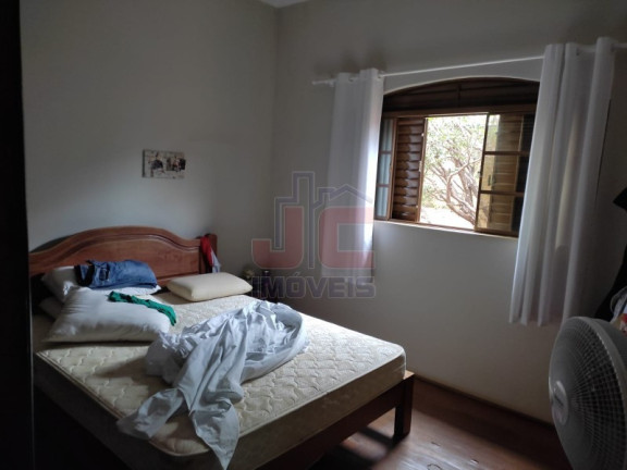 Imagem Casa com 3 Quartos à Venda, 229 m² em Vila Mariana - Ribeirão Preto Imagem Casa com 3 Quartos à Venda, 229 m² em Vila Mariana - Ribeirão Preto