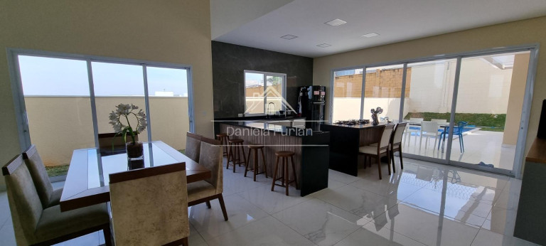 Imagem Casa de Condomínio com 4 Quartos à Venda, 280 m² em Condomínio Alphaville Nova Esplanada - Votorantim Imagem Casa de Condomínio com 4 Quartos à Venda, 280 m² em Condomínio Alphaville Nova Esplanada - Votorantim